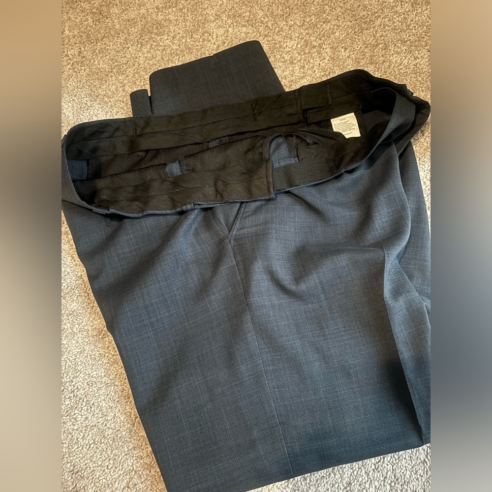 Men’s dress pants